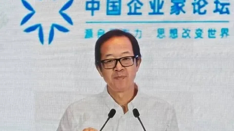 2026英超转会风云：阿森纳、曼联等队追逐多特斯文松边卫内幕
